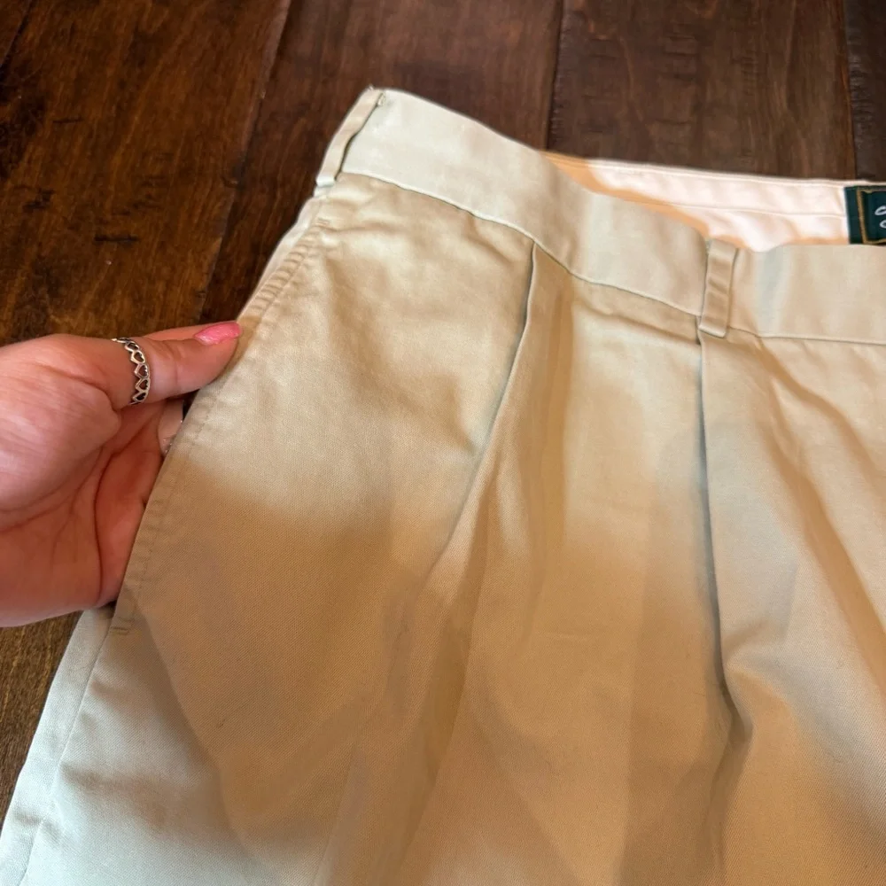 Masters Collection Flat Front Khaki Pleated Shorts size 38 Golf Preppy